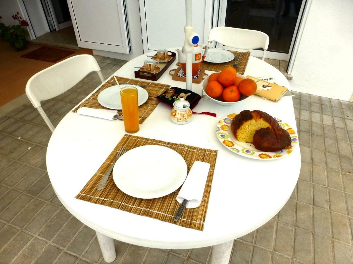 הוילה פיגרו דוס ויניוס Casa Do Olival מראה חיצוני תמונה